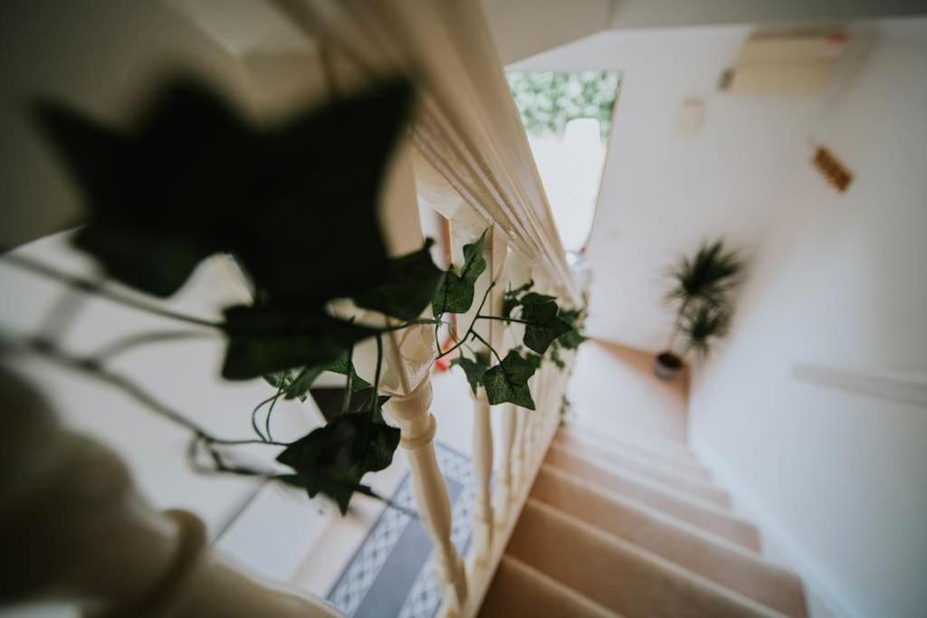 Linen Cottage- Parking, Leds, 4K Tvs, 5G Wifi And More! Bath Dış mekan fotoğraf