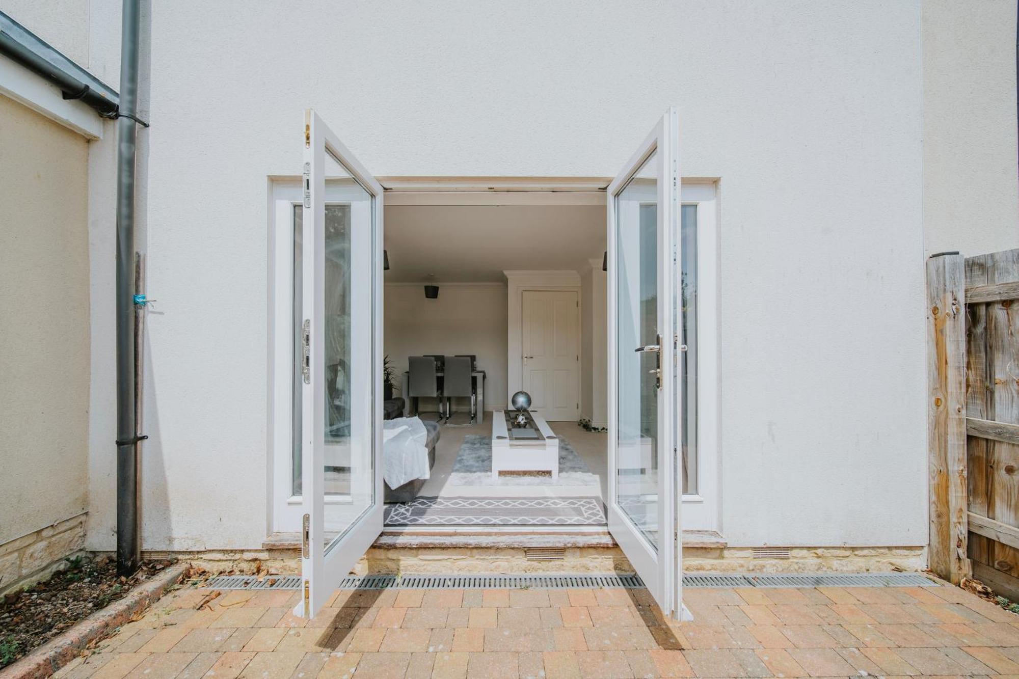 Linen Cottage- Parking, Leds, 4K Tvs, 5G Wifi And More! Bath Dış mekan fotoğraf