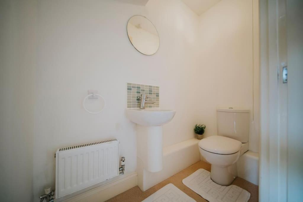 Linen Cottage- Parking, Leds, 4K Tvs, 5G Wifi And More! Bath Dış mekan fotoğraf