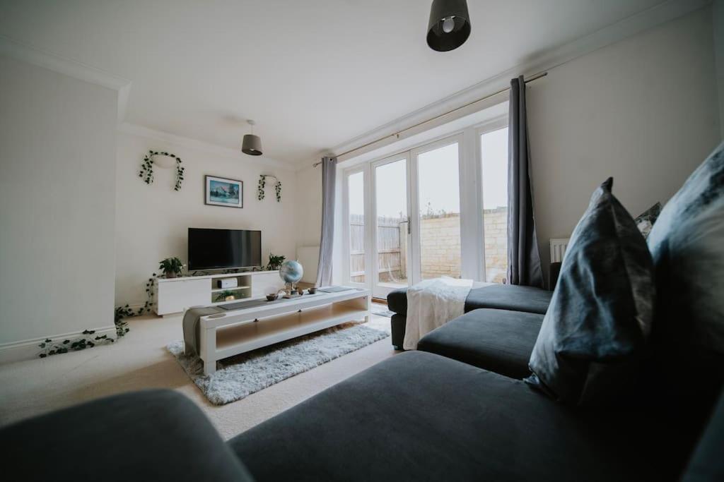 Linen Cottage- Parking, Leds, 4K Tvs, 5G Wifi And More! Bath Dış mekan fotoğraf
